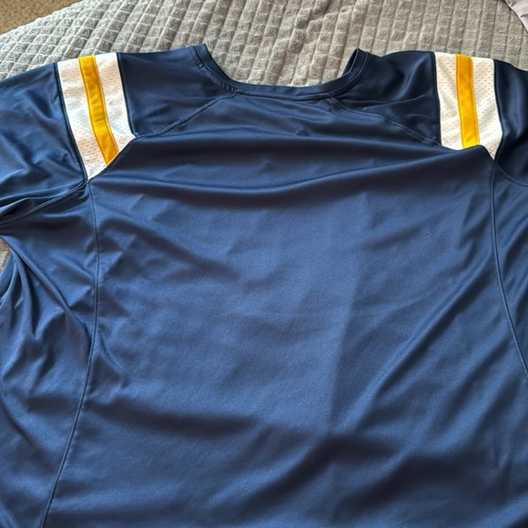 Plus Size Notre Dame Shirt - Picture 4 of 4